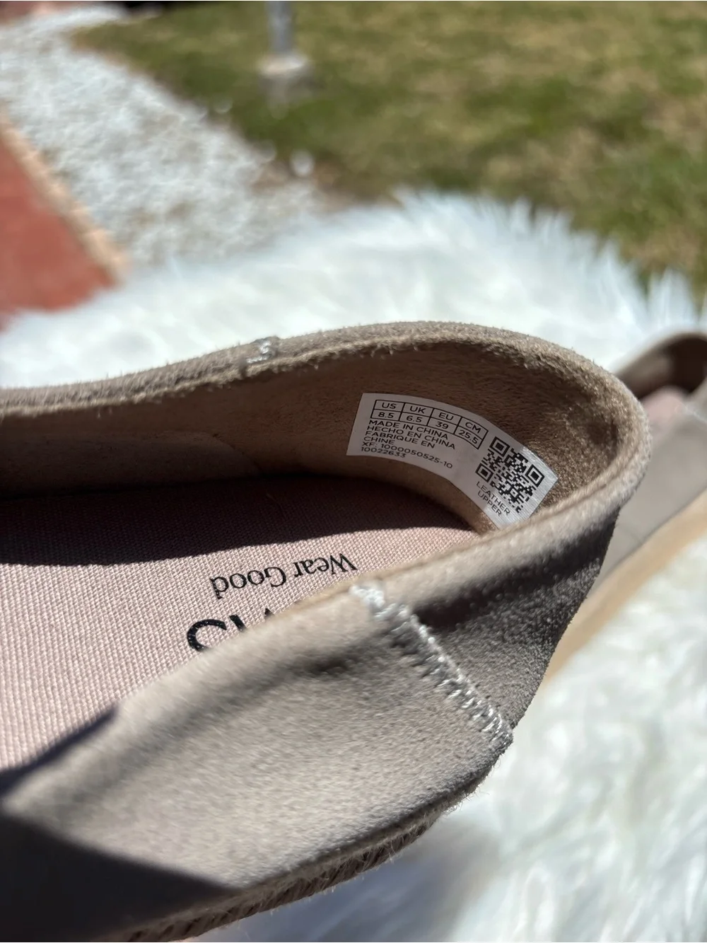 Toms Dune Suede Carolina Lace Up Platform Slip-Ons with Cream Ribbon Laces - Picture 4 of 6